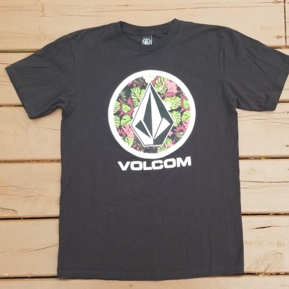 Volcom Tops - Volcom tshirt Volcom Tops - Volcom tshirt